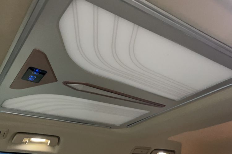 Used Buick GL8 2023 ES Lu Zun Deluxe and Yue Edition Interior 7
