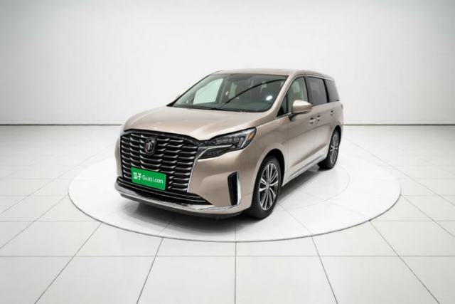 Buick GL8 2023 ES Lu Zun Deluxe Model مستعملة