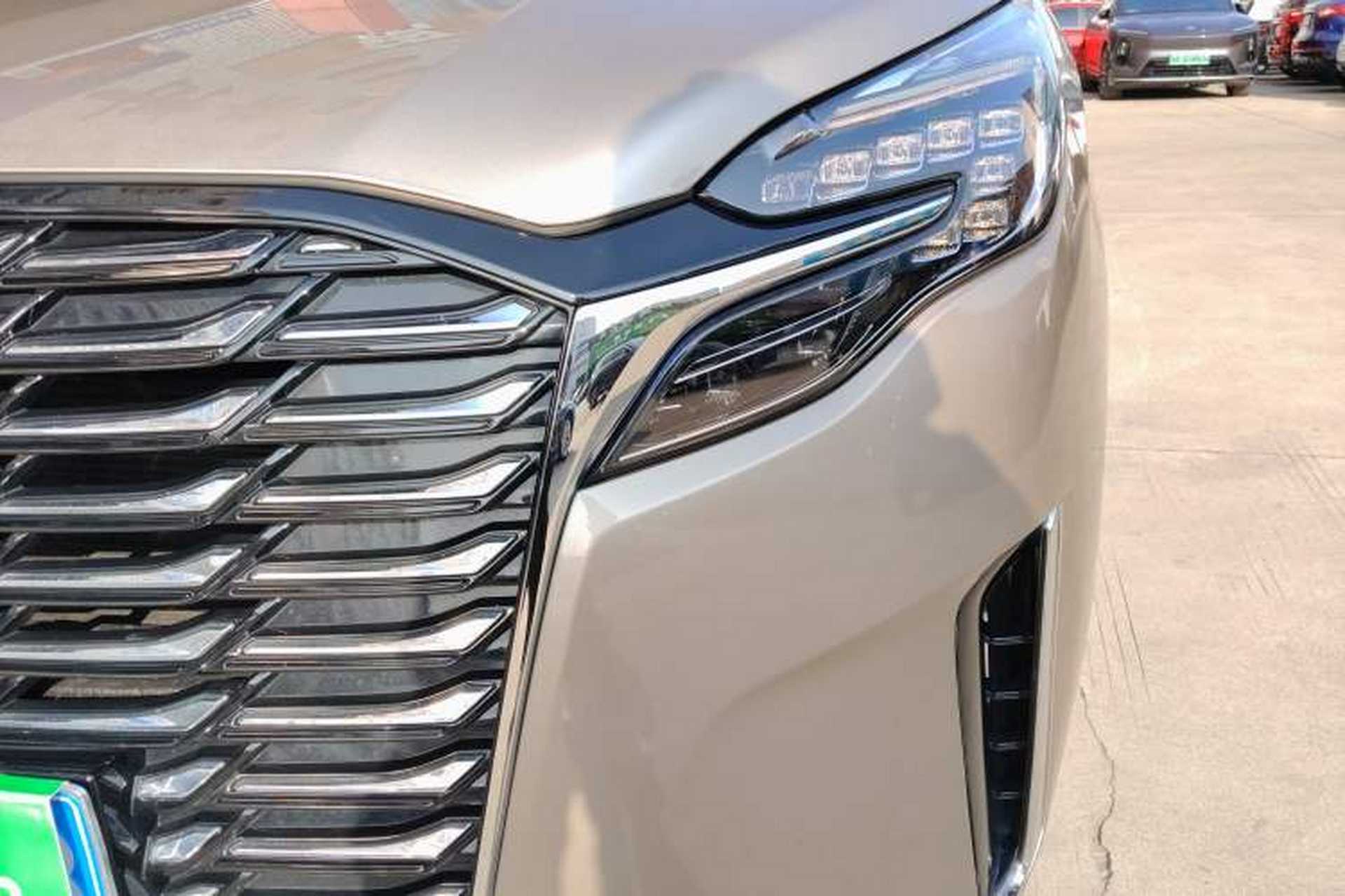 Used Buick GL8 2023 ES Lu Zun Comfort Model Left Front Headlight