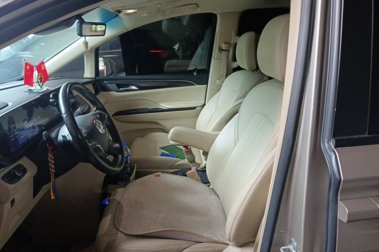 Used Buick GL8 2023 ES Lu Zun Deluxe Model Left Front Seat