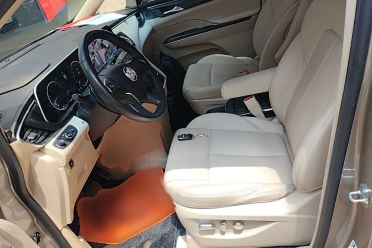 Used Buick GL8 2023 ES Lu Zun Deluxe Model Left Front Seat