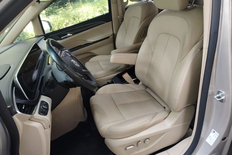 Used Buick GL8 2023 ES Lu Zun Deluxe Model Left Front Seat