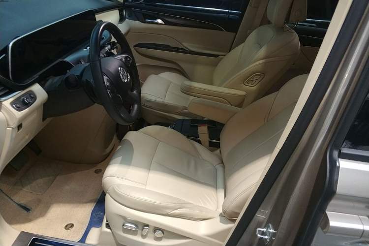 Used Buick GL8 2023 ES Lu Zun Deluxe and Yue Edition Left Front Seat