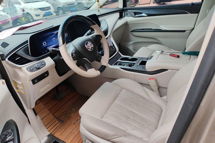 Used Buick GL8 2023 ES Lu Zun Comfort Model Left Front Seat
