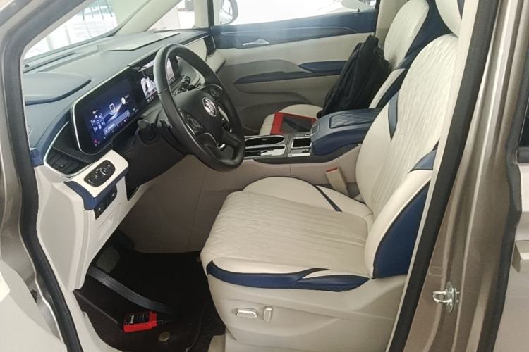 Used Buick GL8 2023 ES Lu Zun Comfort Model Left Front Seat