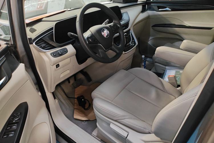 Used Buick GL8 2023 ES Lu Zun Comfort Model Left Front Seat