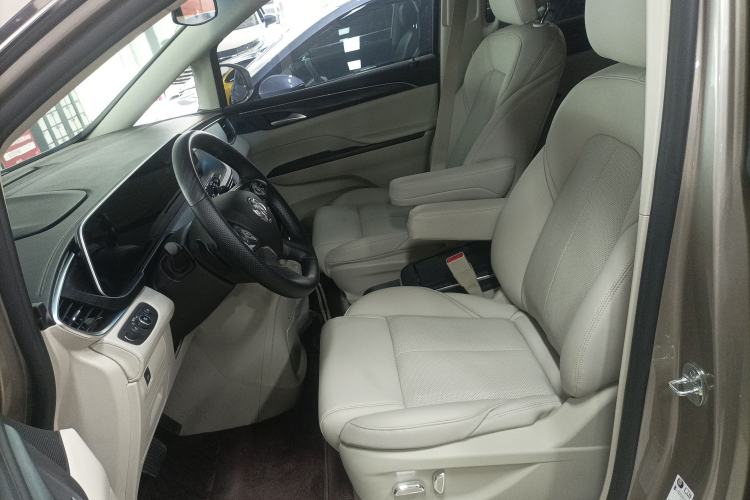 Used Buick GL8 2023 ES Lu Zun Comfort Model Left Front Seat