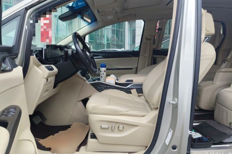 Used Buick GL8 2023 ES Lu Zun Luxury Model Left Front Seat