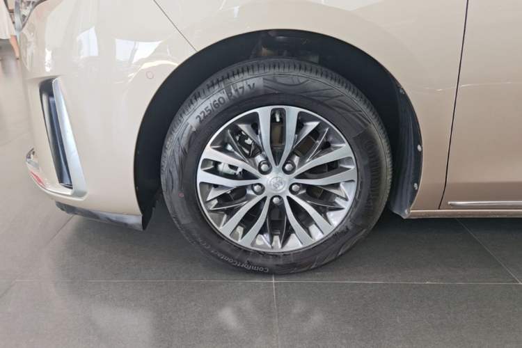 Used Buick GL8 2023 ES Lu Zun Deluxe Model Left Front Wheel Hub