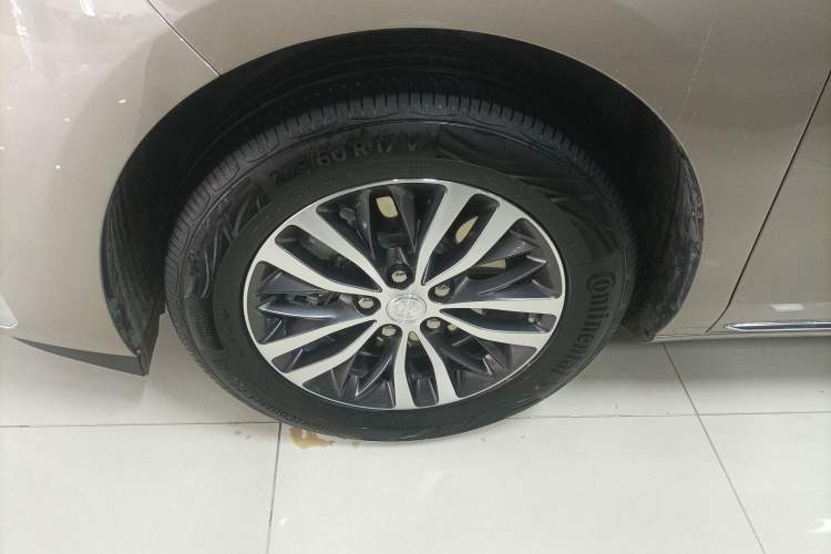 Used Buick GL8 2023 ES Lu Zun Comfort Model Left Front Wheel Hub