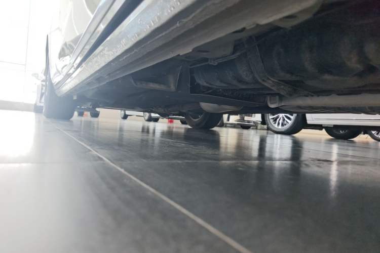 Used Buick GL8 2023 ES Lu Zun Deluxe Model Left Side Sill