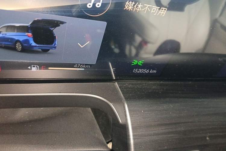 Used Buick GL8 2023 ES Lu Zun Deluxe Model Odometer Close Up
