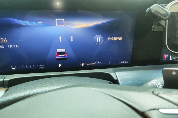 Used Buick GL8 2023 ES Lu Zun Deluxe and Yue Edition Odometer Close Up
