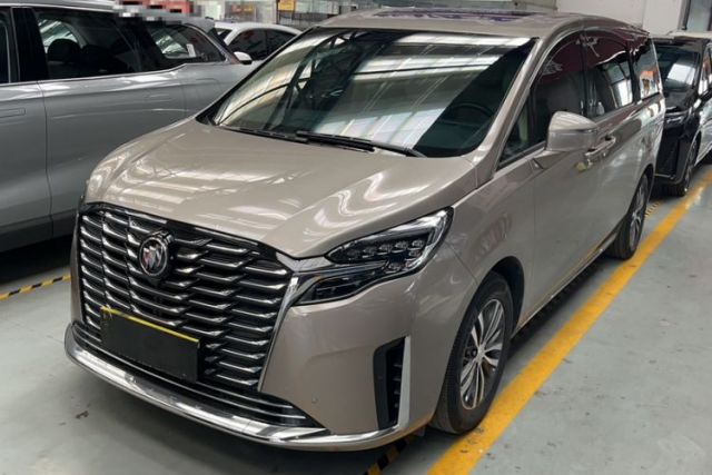 Used Buick GL8 2023 ES Lu Zun Deluxe and Yue Edition