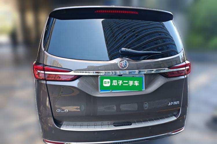 Used Buick GL8 2023 Facelifted Land Cruiser Executive Luxury Version Rear