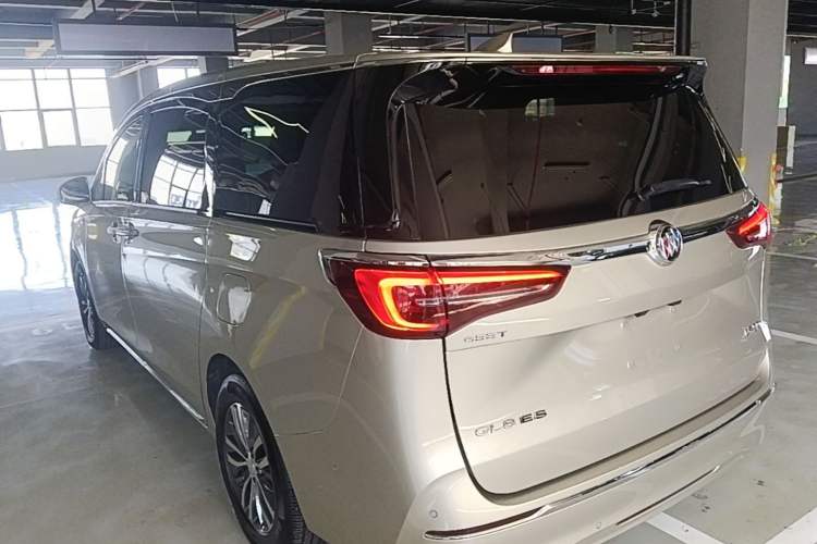 Used Buick GL8 2023 ES Lu Zun Deluxe Model Rear Left 45 Deg