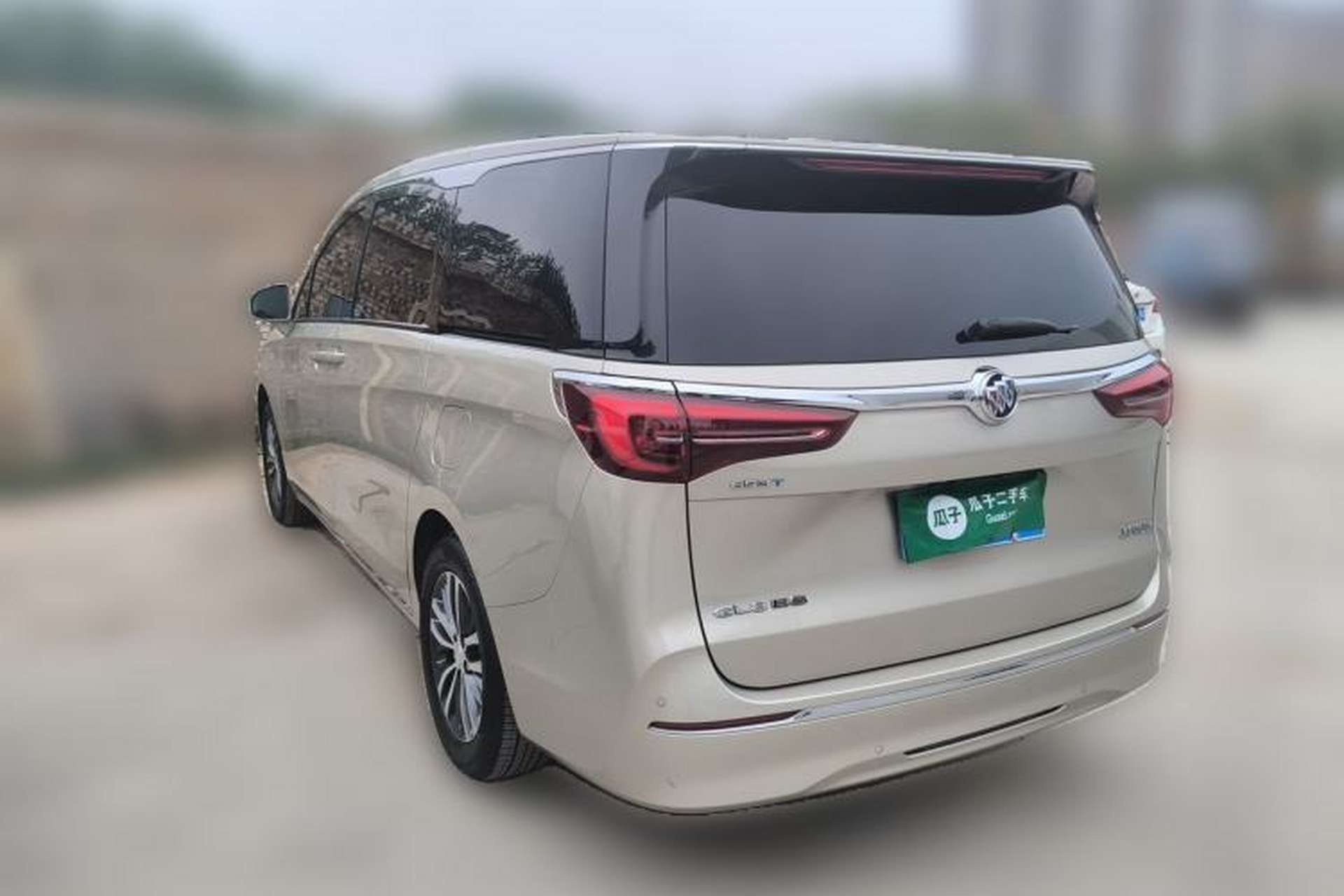Used Buick GL8 2023 ES Lu Zun Deluxe Model Rear Left 45 Deg