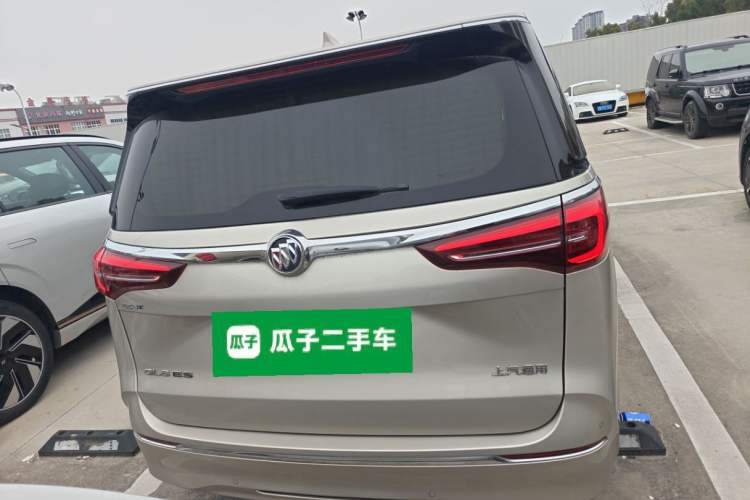 Used Buick GL8 2023 ES Lu Zun Luxury Edition and Yue Version Rear