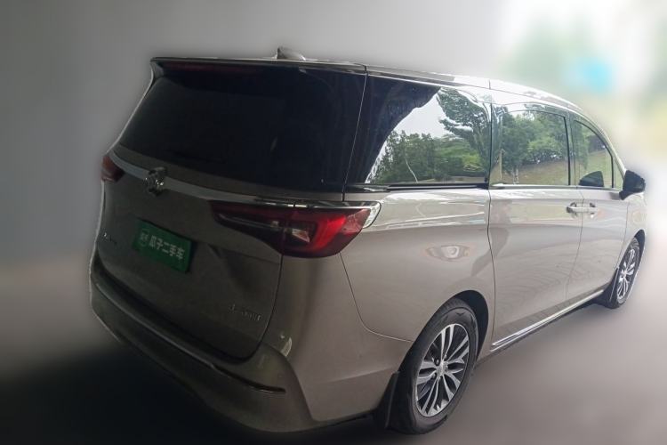 Used Buick GL8 2023 ES Lu Zun Deluxe Model Rear Right 45 Deg