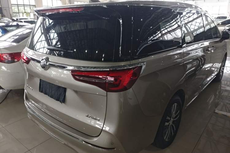 Used Buick GL8 2023 ES Lu Zun Deluxe Model Rear Right 45 Deg