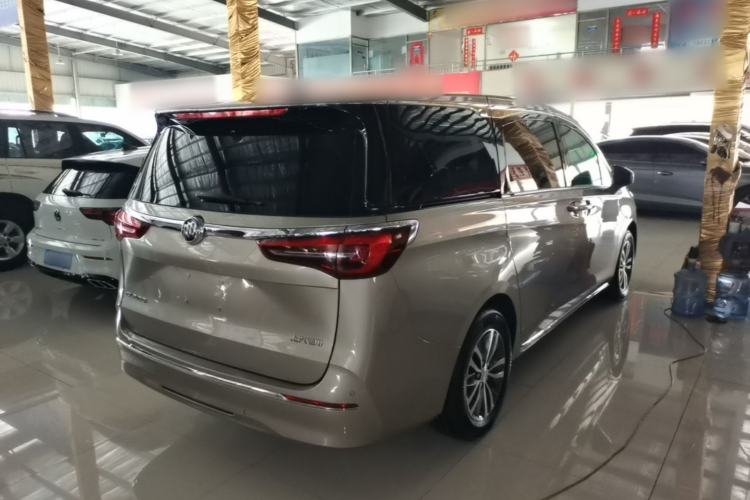 Used Buick GL8 2023 ES Lu Zun Comfort Model Rear Right 45 Deg