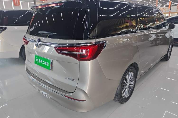 Used Buick GL8 2023 ES Lu Zun Comfort Model Rear Right 45 Deg