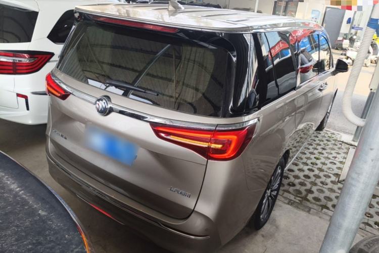 Used Buick GL8 2023 ES Lu Zun Luxury Model Rear Right 45 Deg