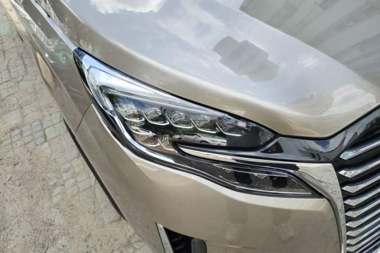 Used Buick GL8 2023 ES Lu Zun Deluxe and Yue Edition Right Front Headlight