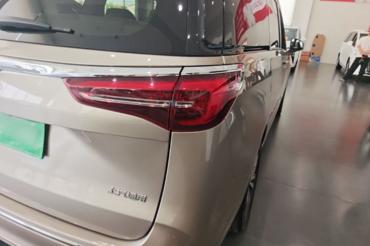 Used Buick GL8 2023 ES Lu Zun Deluxe Model Right Rear Taillight