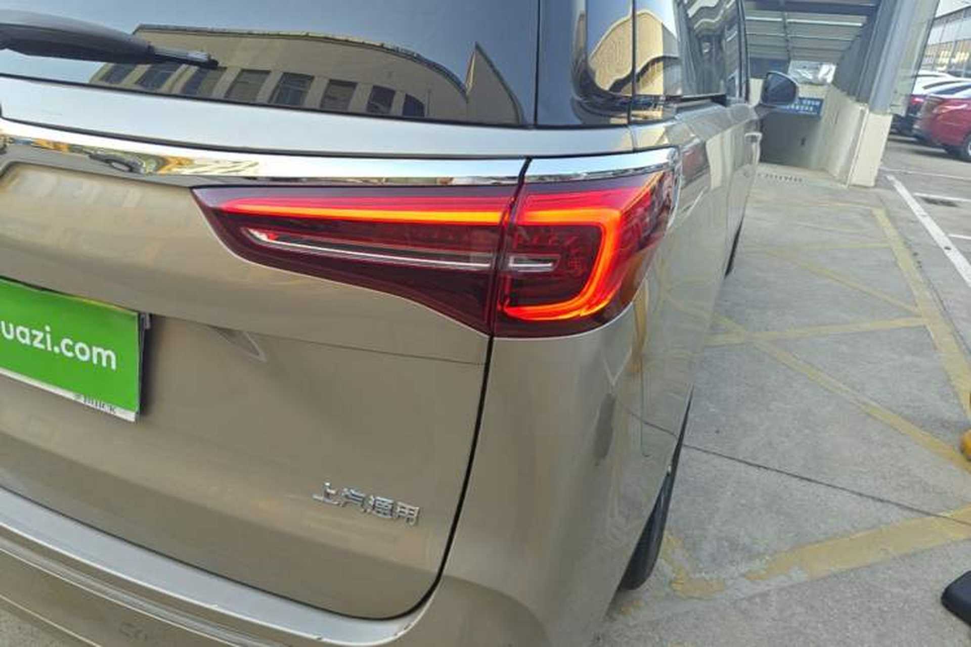 Used Buick GL8 2023 ES Lu Zun Deluxe Model Right Rear Taillight