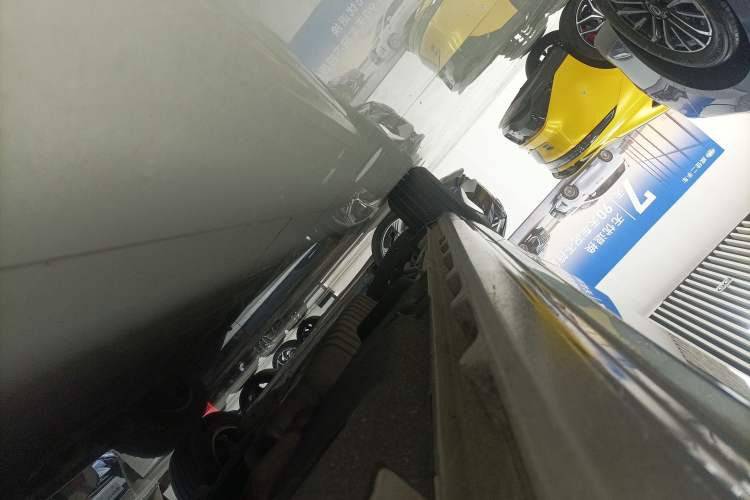 Used Buick GL8 2023 ES Lu Zun Comfort Model Right Side Sill