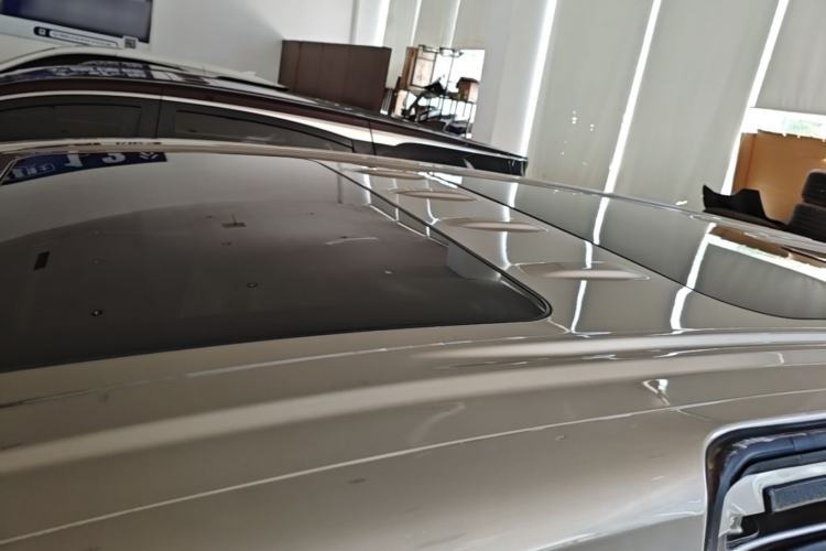 Used Buick GL8 2023 ES Lu Zun Luxury Model Roof