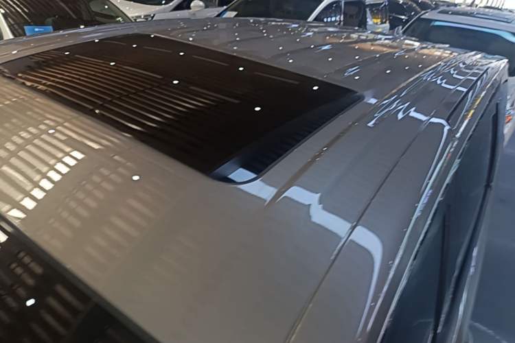 Used Buick GL8 2023 ES Lu Zun Comfort Model Roof