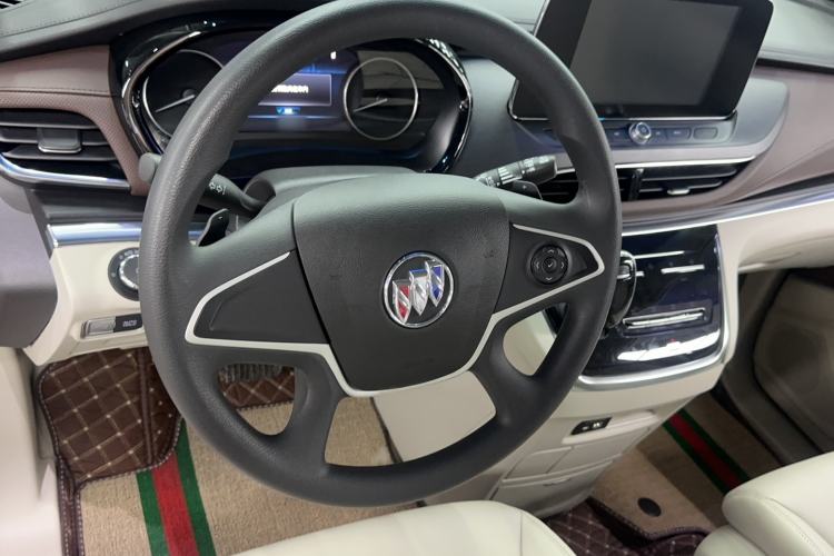 Used Buick GL8 2023 Land Executive Class Comfort Model Steering Wheel