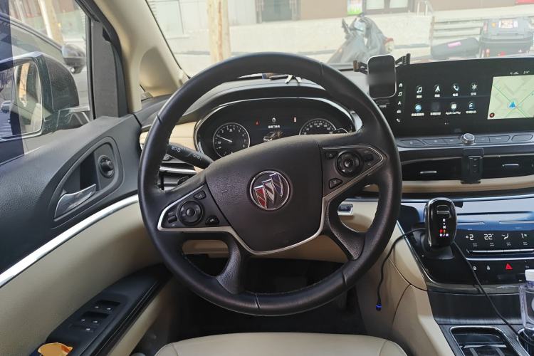 Used Buick GL8 2023 Land Executive Class 652T Smart Luxury Model Steering Wheel