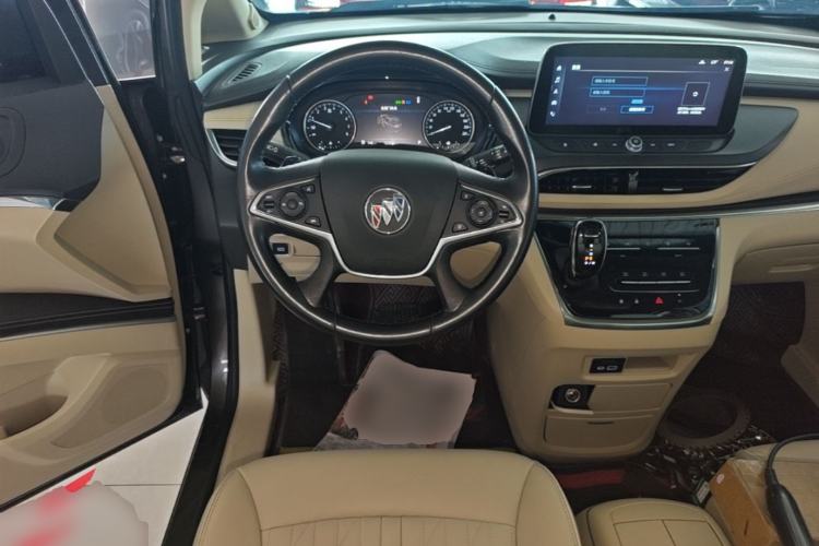 Used Buick GL8 2023 Facelifted Land Cruiser Executive Luxury Version Steering Wheel