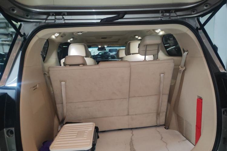 Used Buick GL8 2023 ES Lu Zun Deluxe Model Trunk