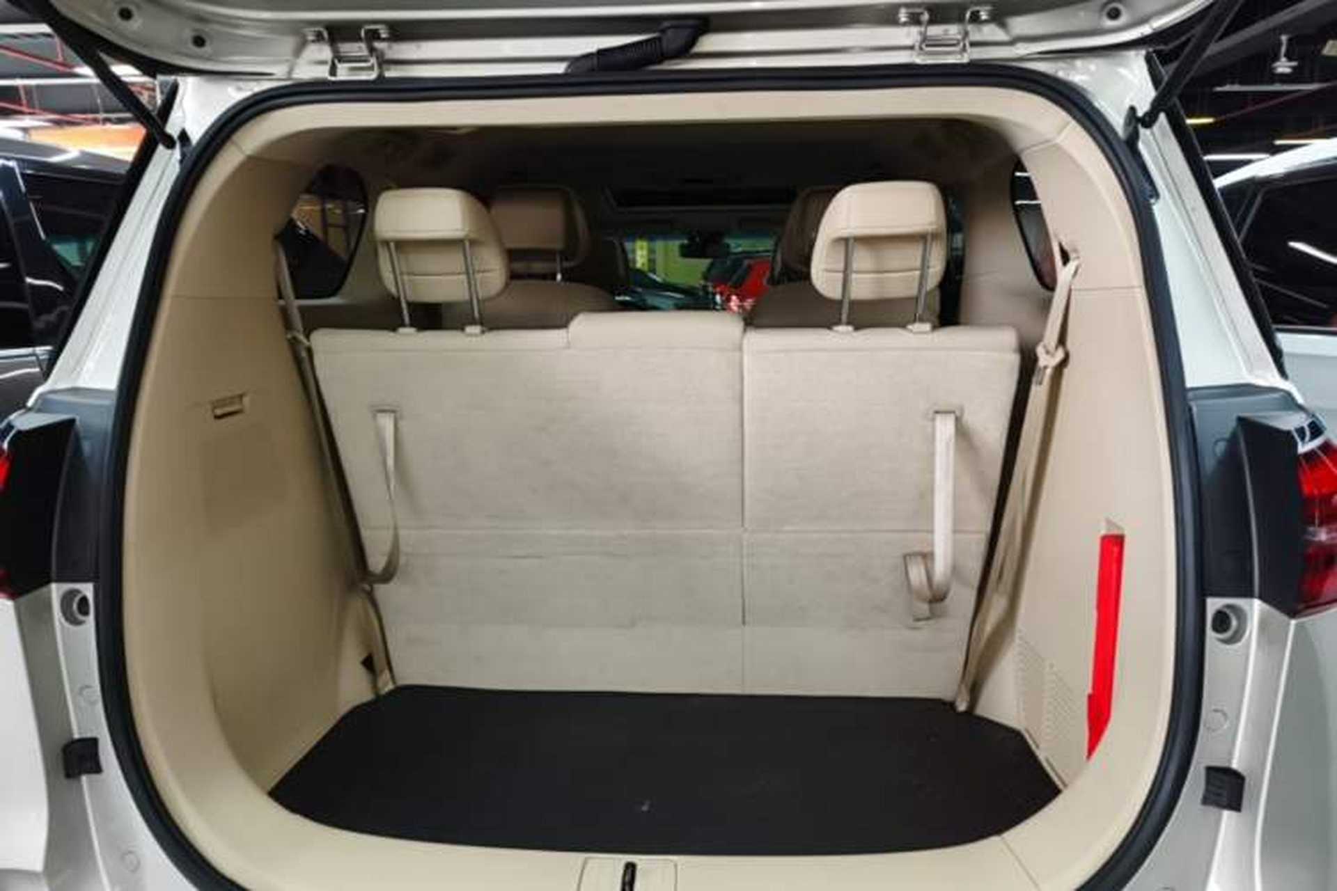 Used Buick GL8 2023 ES Lu Zun Deluxe Model Trunk