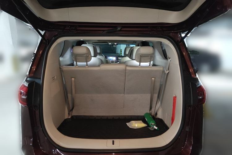 Used Buick GL8 2023 ES Lu Zun Comfort Model Trunk