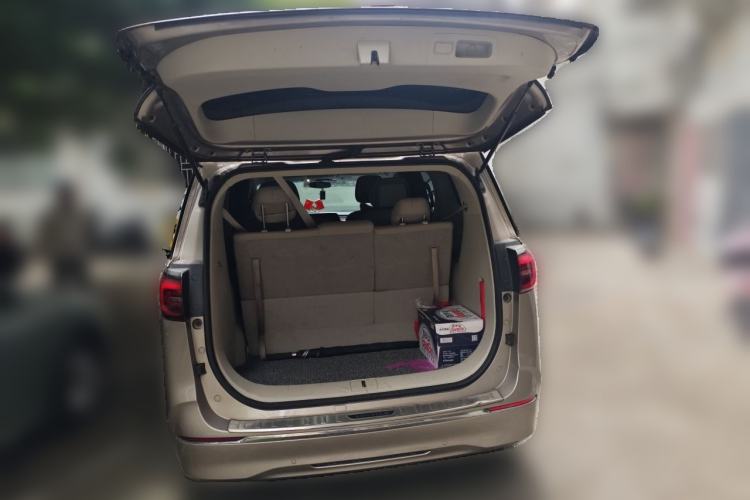 Used Buick GL8 2023 ES Lu Zun Comfort Model Trunk