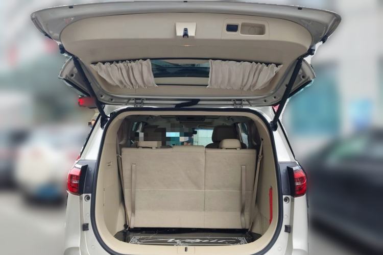 Used Buick GL8 2023 ES Lu Zun Luxury Model Trunk