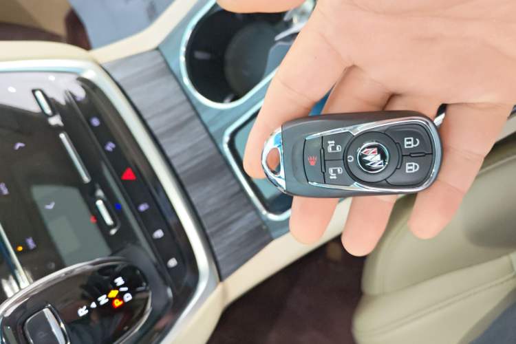 Used Buick GL8 2023 ES Lu Zun Deluxe Model Vehicle Key