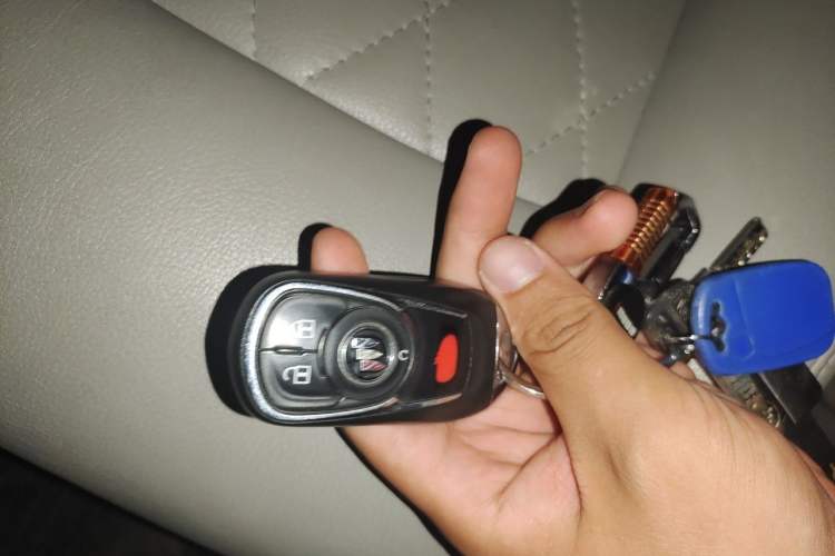Used Buick GL8 2023 Land Executive Class Comfort Model Vehicle Key