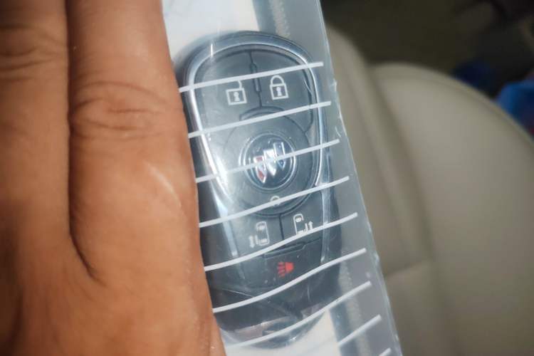 Used Buick GL8 2023 ES Lu Zun Deluxe Model Vehicle Key