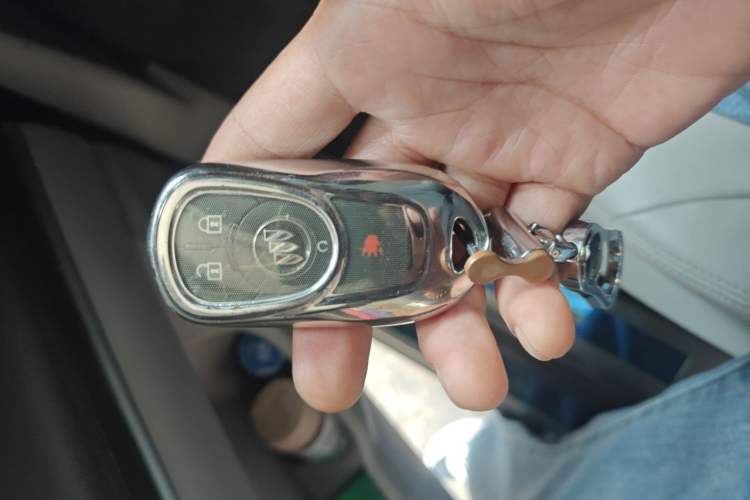 Used Buick GL8 2023 Land Executive Class Comfort Model Vehicle Key