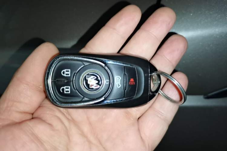 Used Buick GL8 2023 ES Lu Zun Comfort Model Vehicle Key