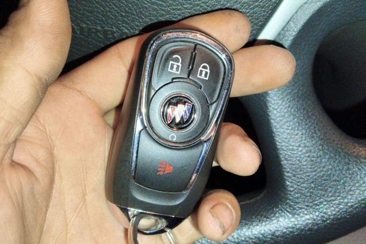 Used Buick GL8 2023 Land Executive Class Comfort Model Vehicle Key