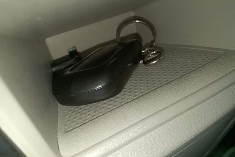 Used Buick GL8 2023 Land Executive Class Smart Enjoyment Model Vehicle Key
