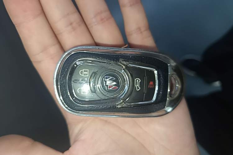 Used Buick GL8 2023 ES Lu Zun Comfort Model Vehicle Key