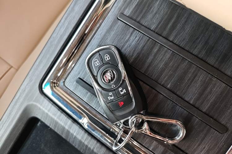Used Buick GL8 2023 ES Lu Zun Deluxe Model Vehicle Key